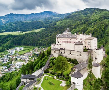 Burg Hohenwerfen © Shutterstock.com